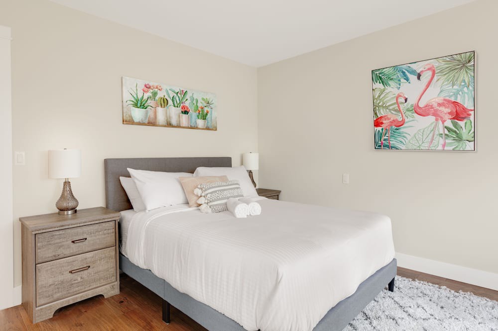 Photo of Bedroom in South Pandosy