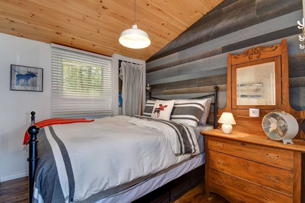 Photo of Bedroom in Selwyn