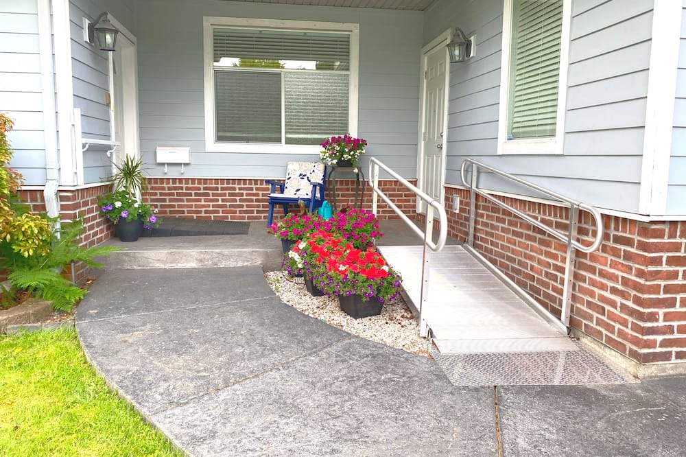 Photo of Patio Balcony in Surrey