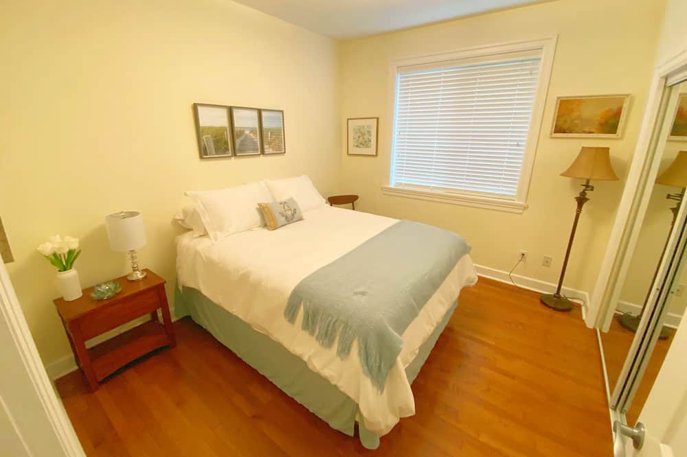 Photo of Bedroom in Surrey