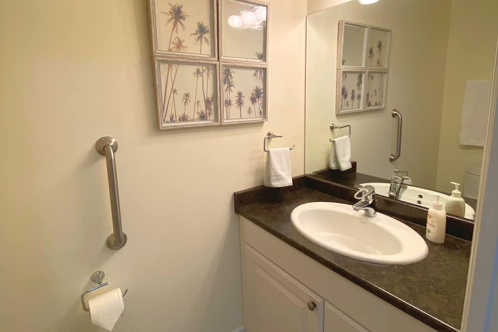Photo of Bathroom in Surrey