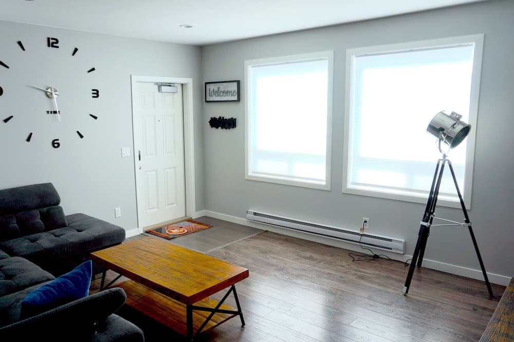 Photo of Livingroom in Black Mountain