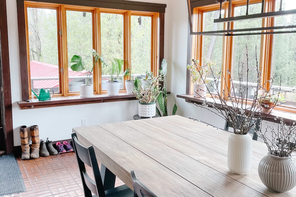 Photo of Kitchen in Grey Highlands