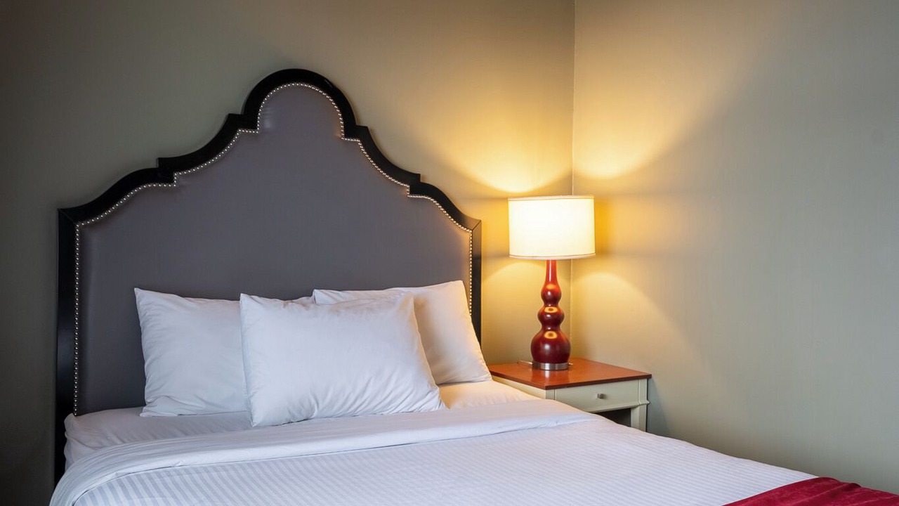 Photo of Bedroom in Okanagan-Similkameen