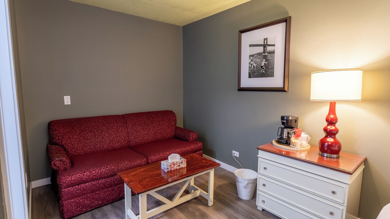 Photo of Bedroom in Okanagan-Similkameen