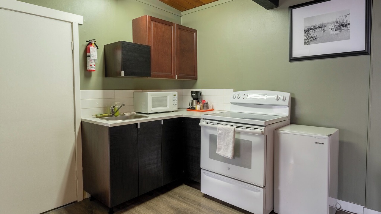 Photo of Kitchen in Okanagan-Similkameen