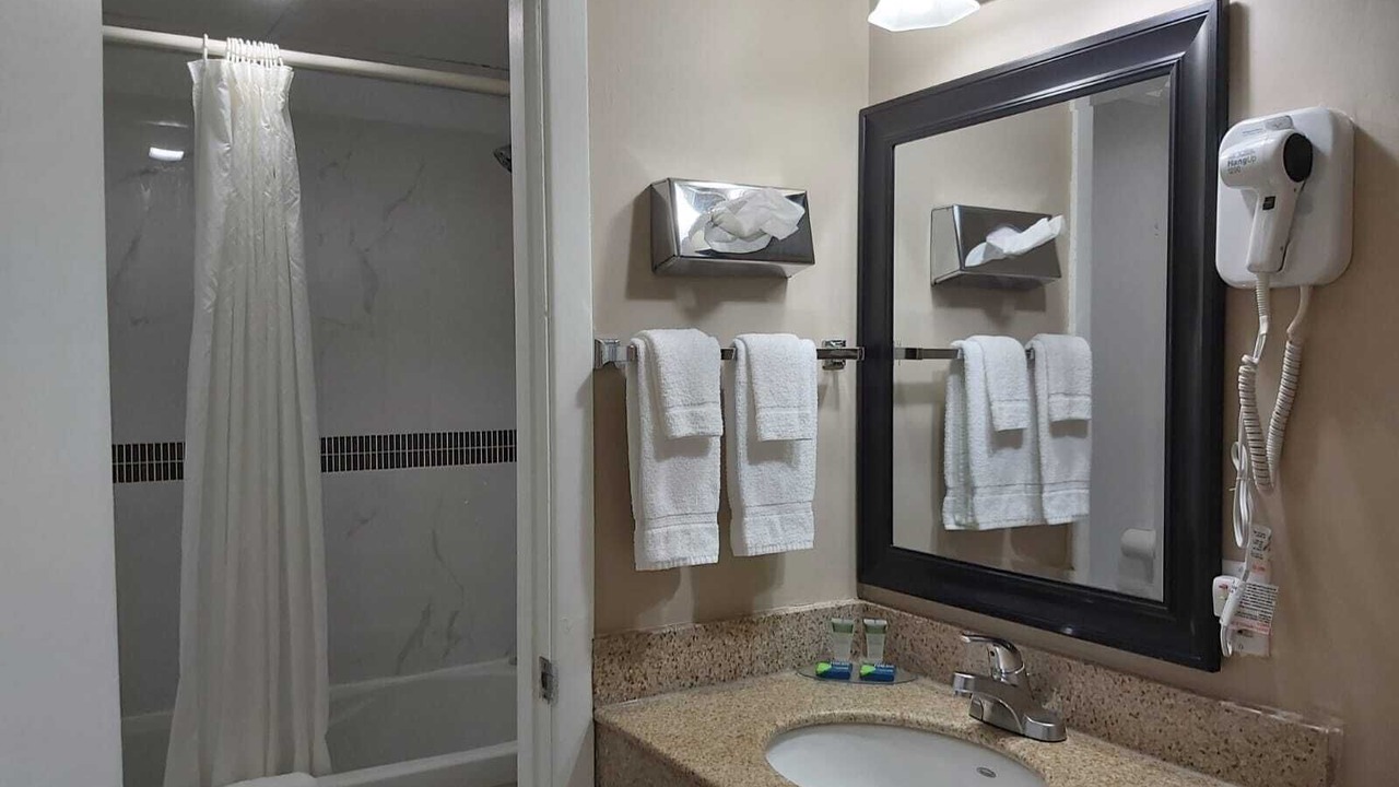 Photo of Bathroom in Arnprior