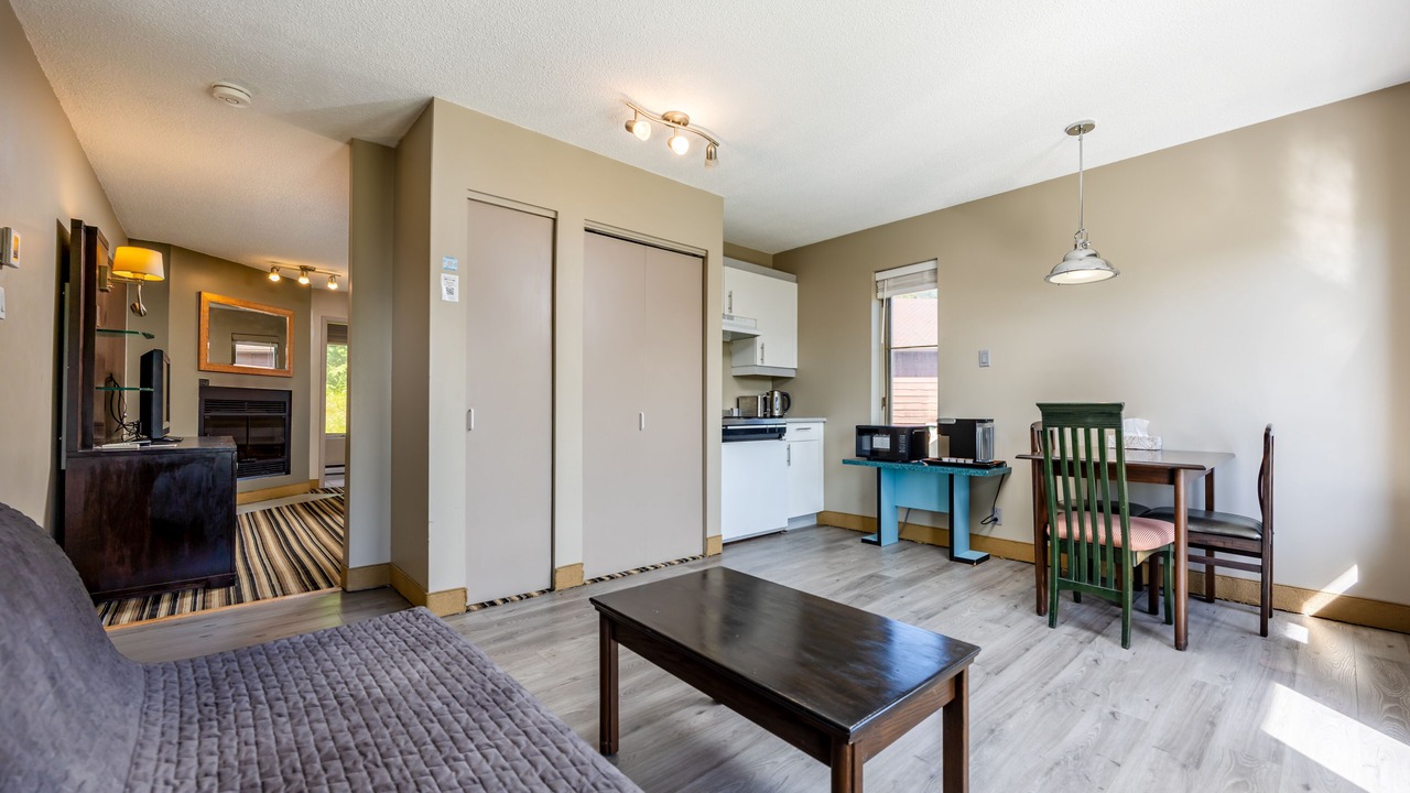 Photo of Livingroom in Piedmont