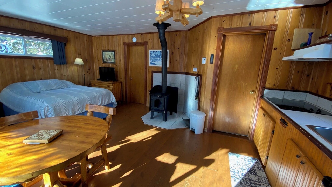 Photo of Bedroom in Saint-Michel-des-Saints