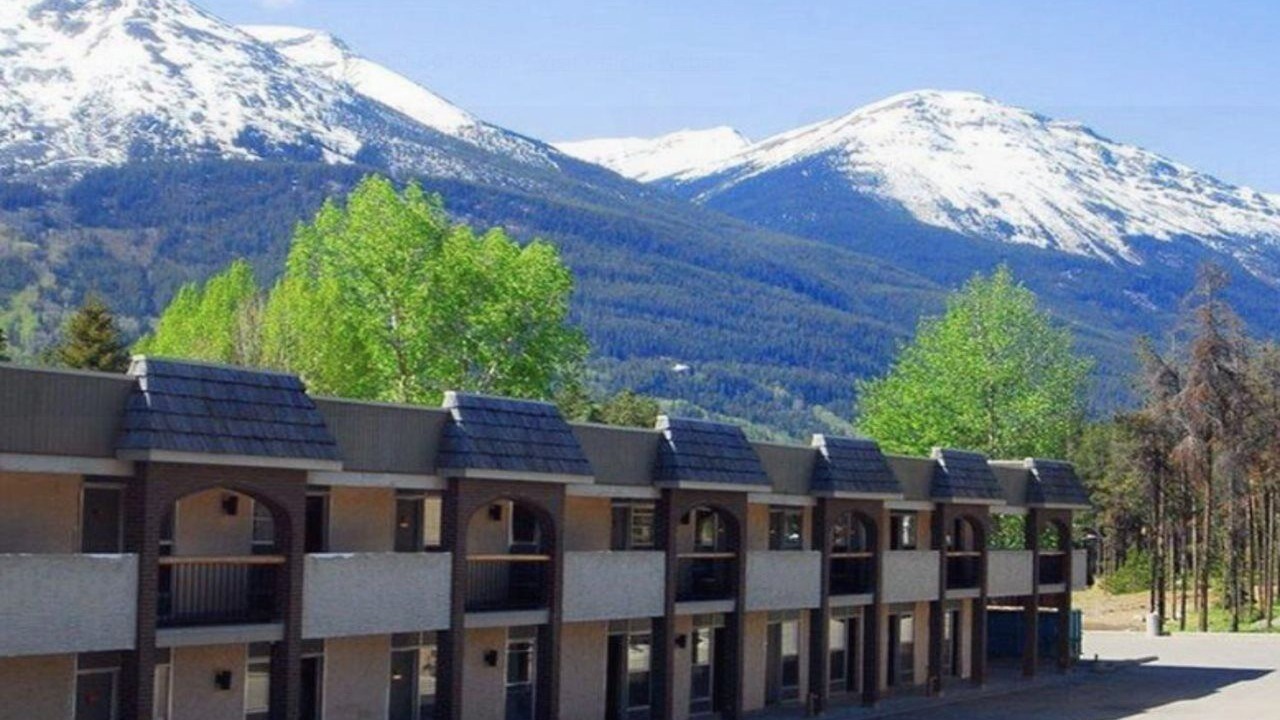 Photo of Outdoor in Jasper