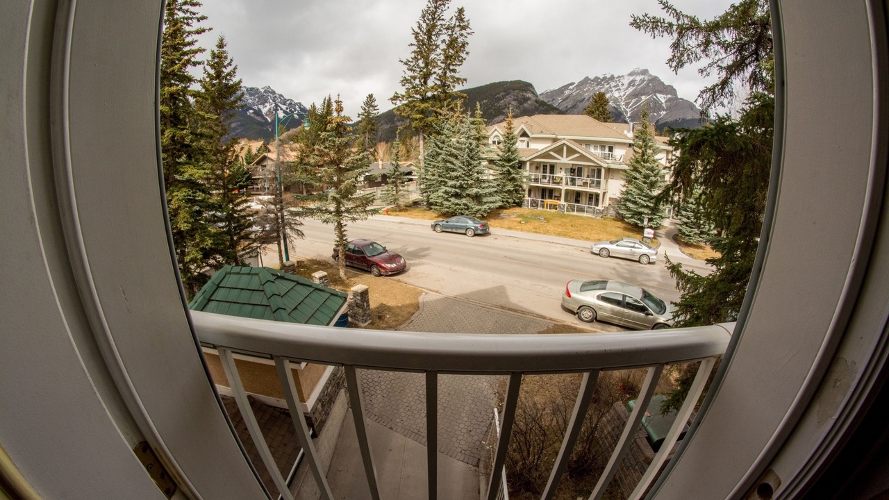 Photo of Others in Banff