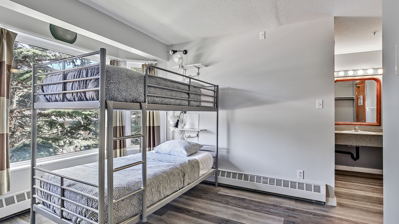 Photo of Bedroom in Banff