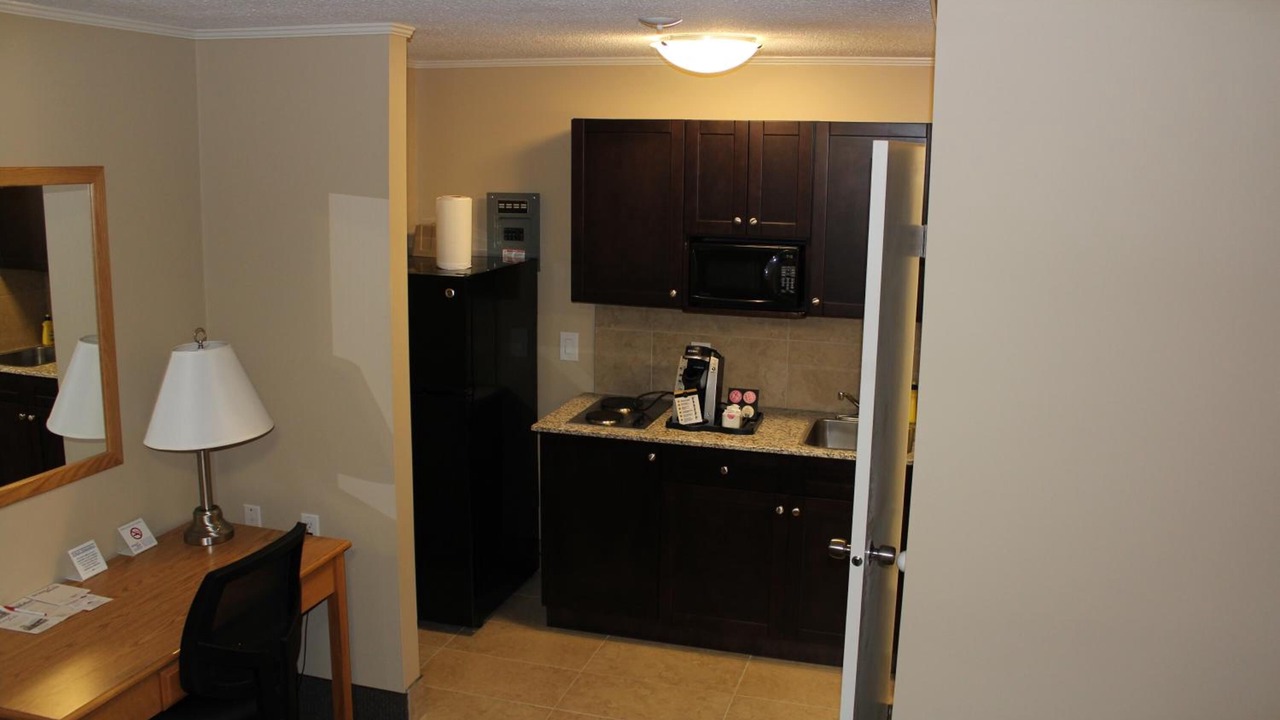 Photo of Kitchen in Drayton Valley
