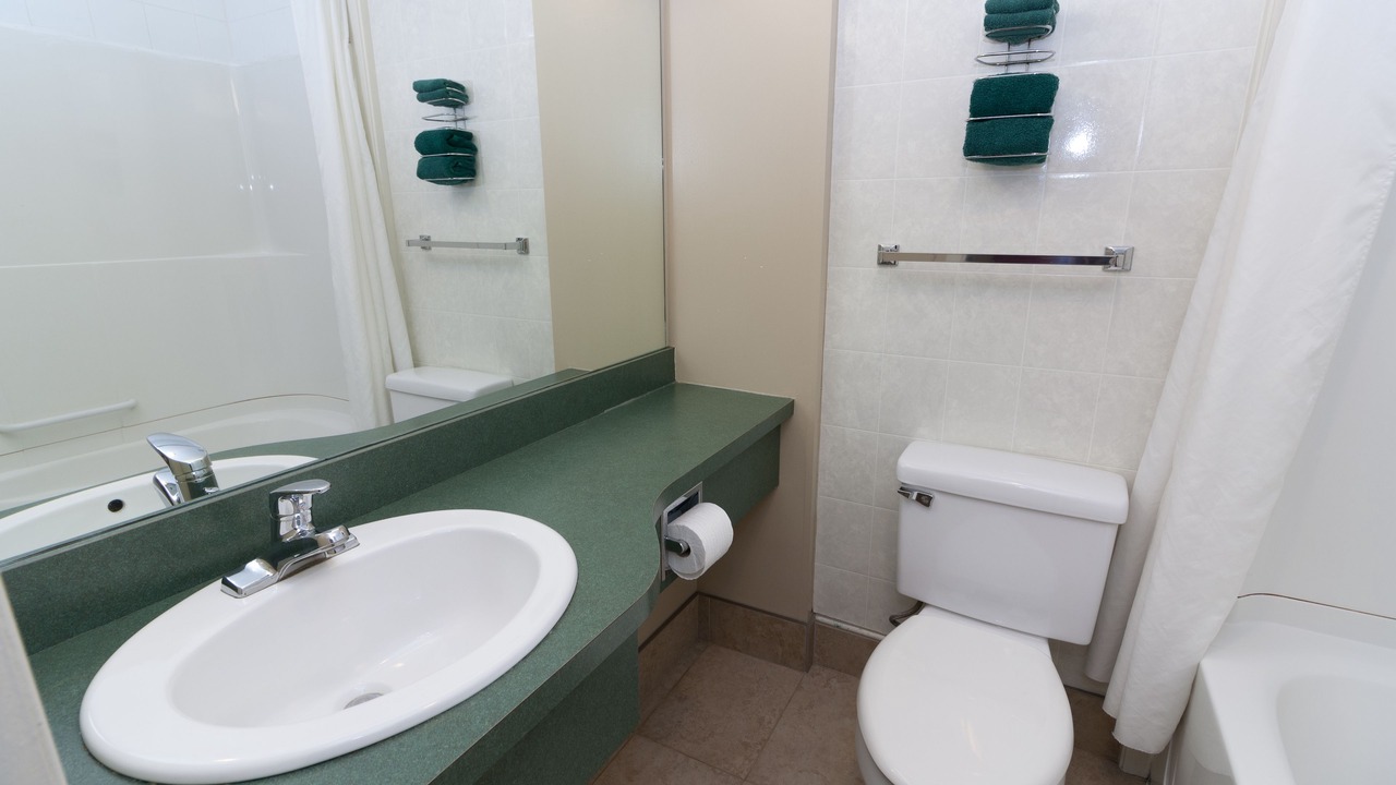 Photo of Bathroom in Drayton Valley