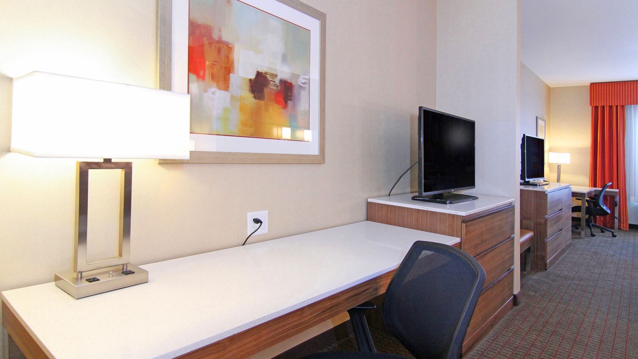 Photo of Bedroom in Banff Trail