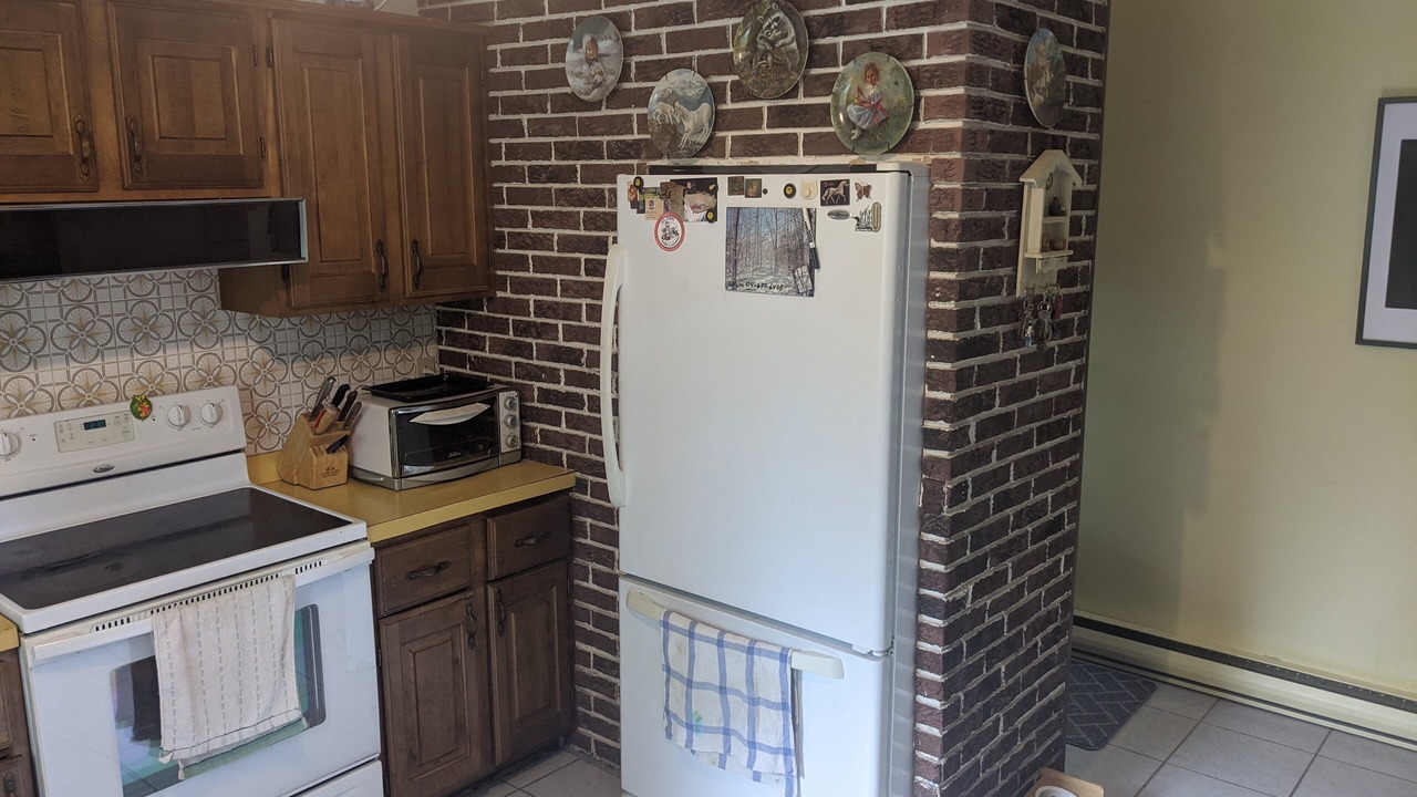 Photo of Kitchen in Sainte-Marguerite-du-Lac-Masson