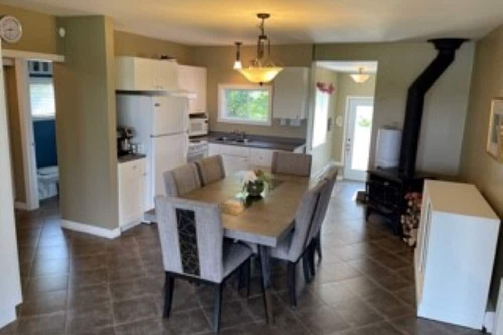 Photo of Kitchen in Plaisance