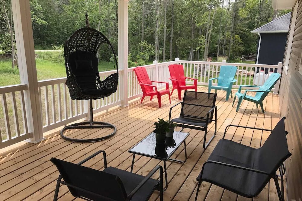 Photo of Patio Balcony in Huron-Kinloss
