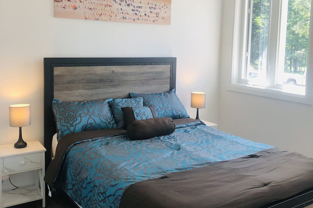 Photo of Bedroom in Huron-Kinloss