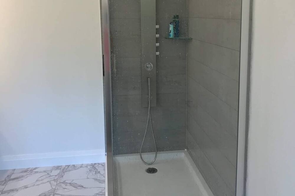 Photo of Bathroom in Huron-Kinloss