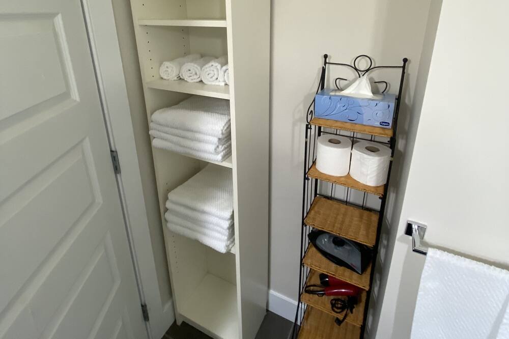 Photo of Bedroom in South Newton
