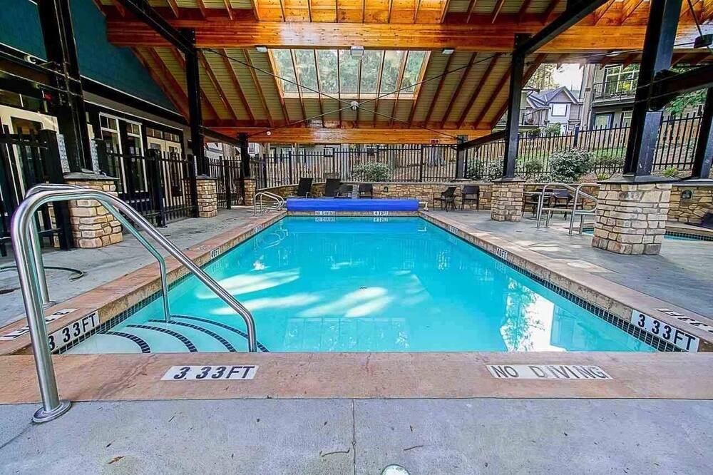Photo of Outdoor in South Newton