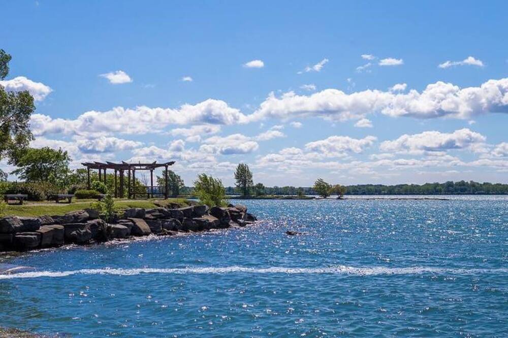 Photo of Others in Lachine