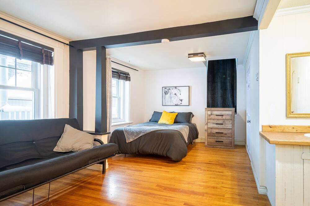 Photo of Bedroom in Ste Anne de Beaupre