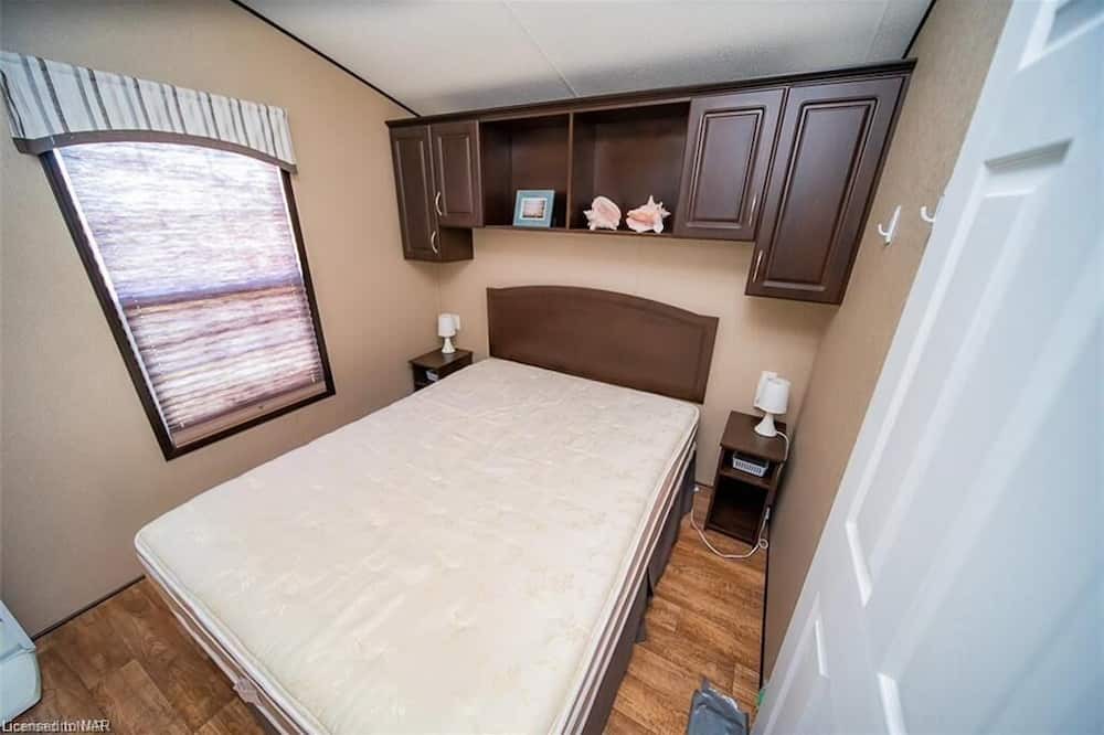 Photo of Bedroom in Niagara-on-the-Lake
