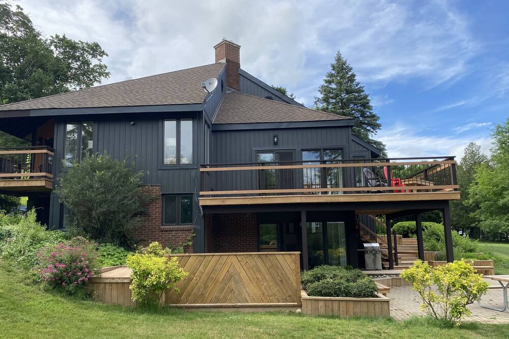 Photo of Outdoor in Mapleton