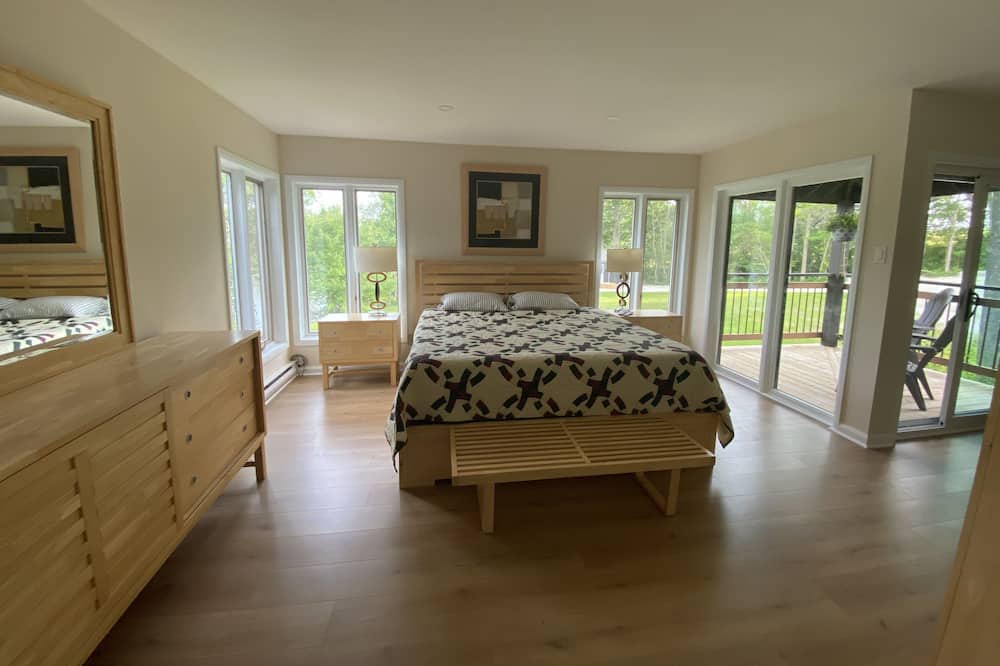 Photo of Bedroom in Mapleton