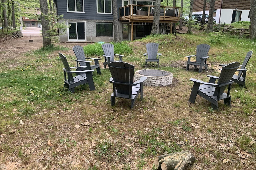 Photo of Outdoor in Tiny