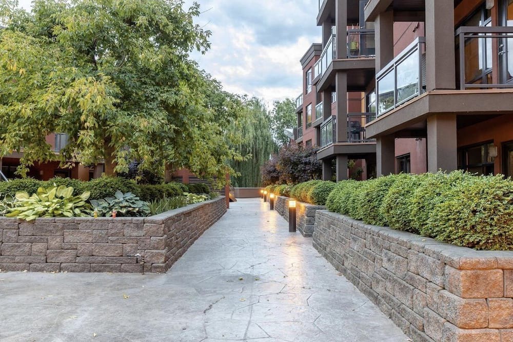 Photo of Outdoor in Southwest Mission