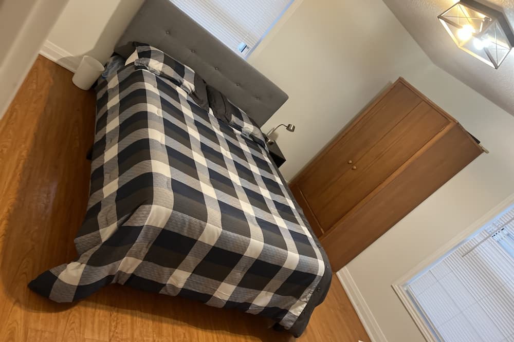Photo of Bedroom in Niagara Falls