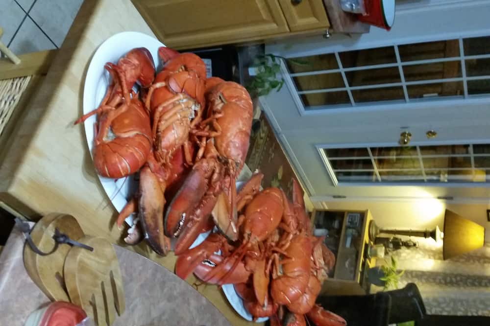 Photo of Others in Pleasant Bay