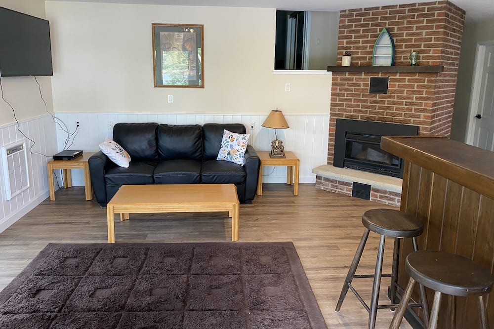 Photo of Livingroom in Mapleton