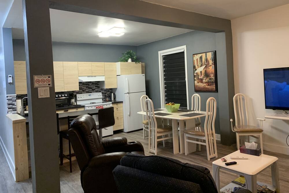 Photo of Livingroom in Les Maskoutains Regional County Municipality
