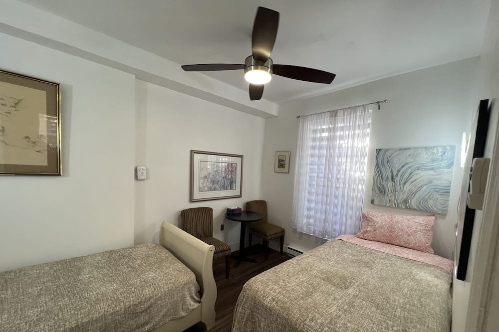 Photo of Bedroom in Les Maskoutains Regional County Municipality