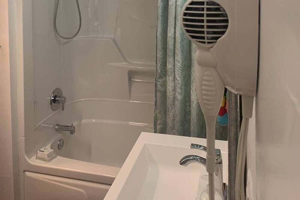 Photo of Bathroom in Les Maskoutains Regional County Municipality