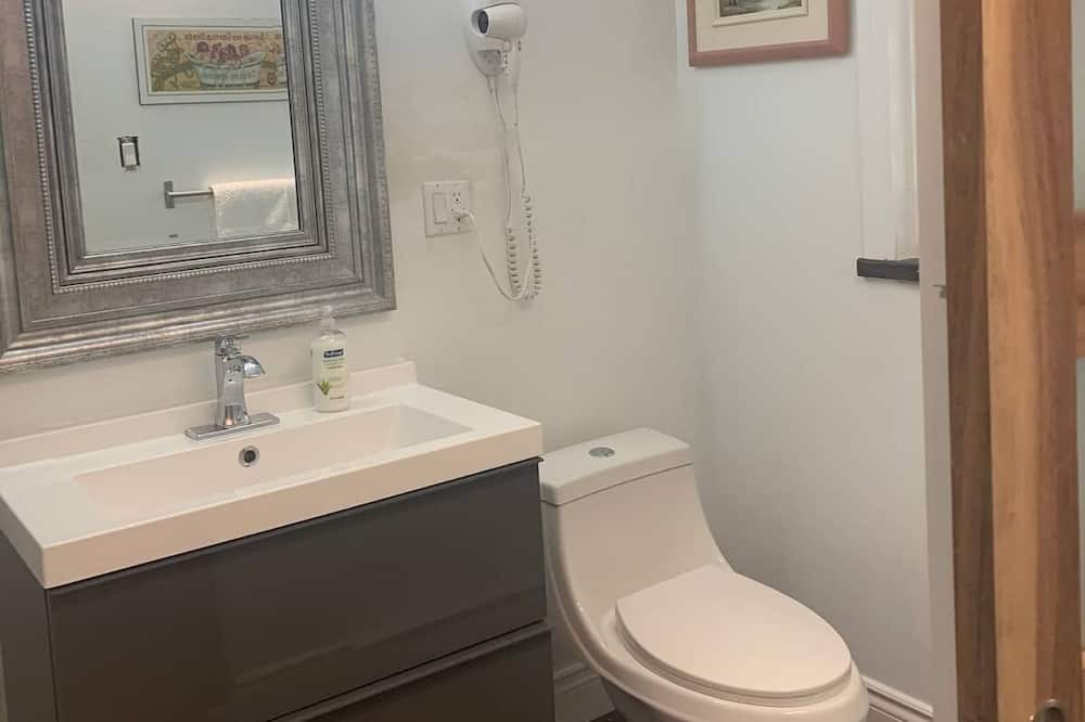 Photo of Bathroom in Les Maskoutains Regional County Municipality