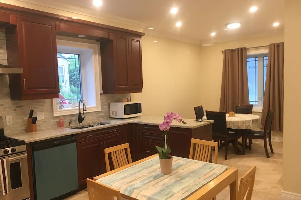 Photo of Kitchen in Acton