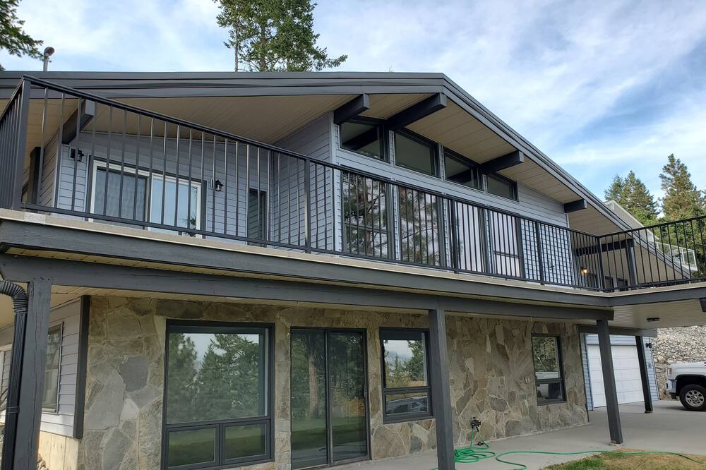 Photo of Outdoor in Westshore Estates