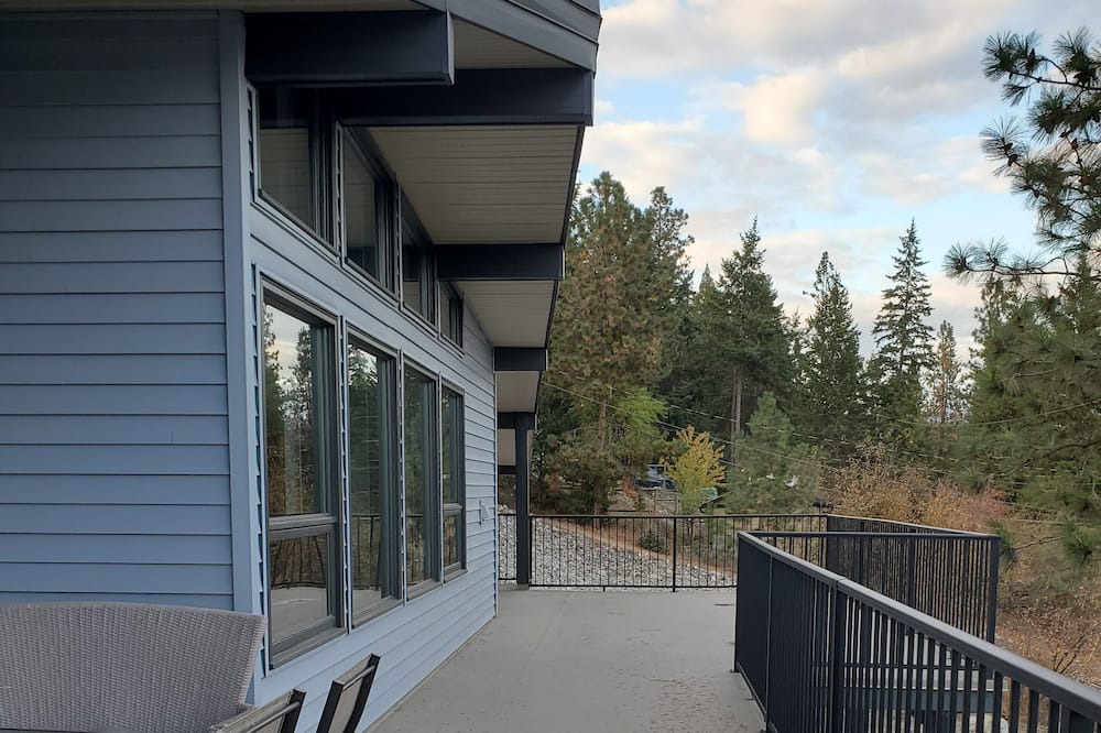 Photo of Others in Westshore Estates
