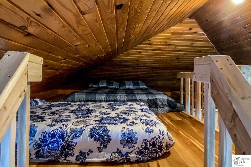 Photo of Bedroom in Mont-Saint-Michel