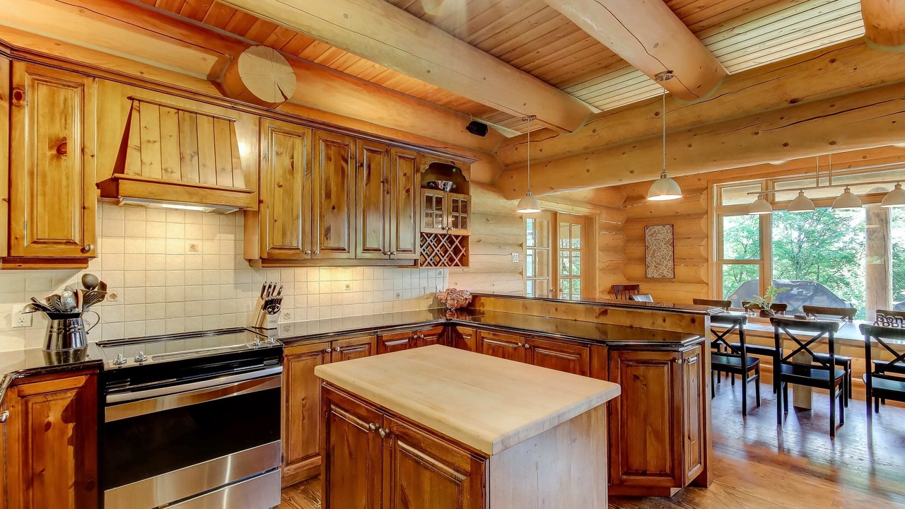 Photo of Kitchen in Fiddler Lake Resort