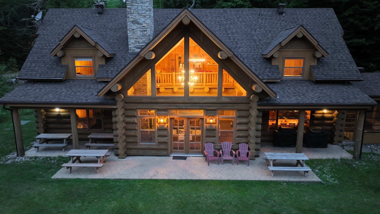 Photo of Outdoor in Fiddler Lake Resort