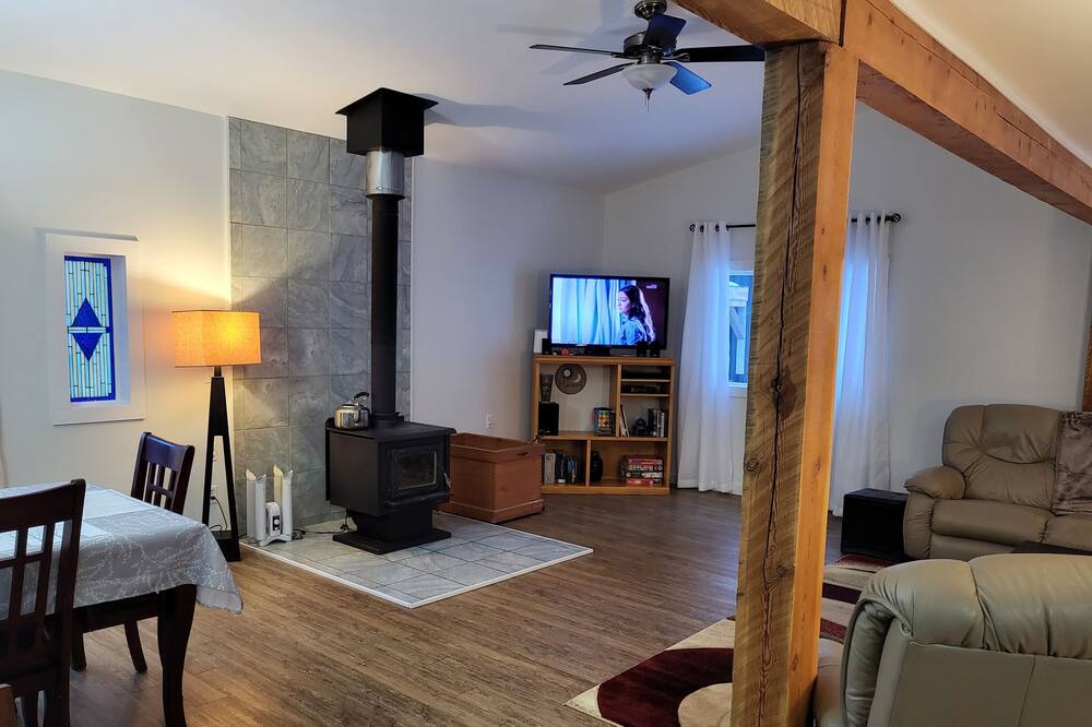 Photo of Livingroom in Blind Bay