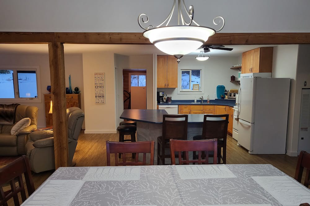 Photo of Kitchen in Blind Bay