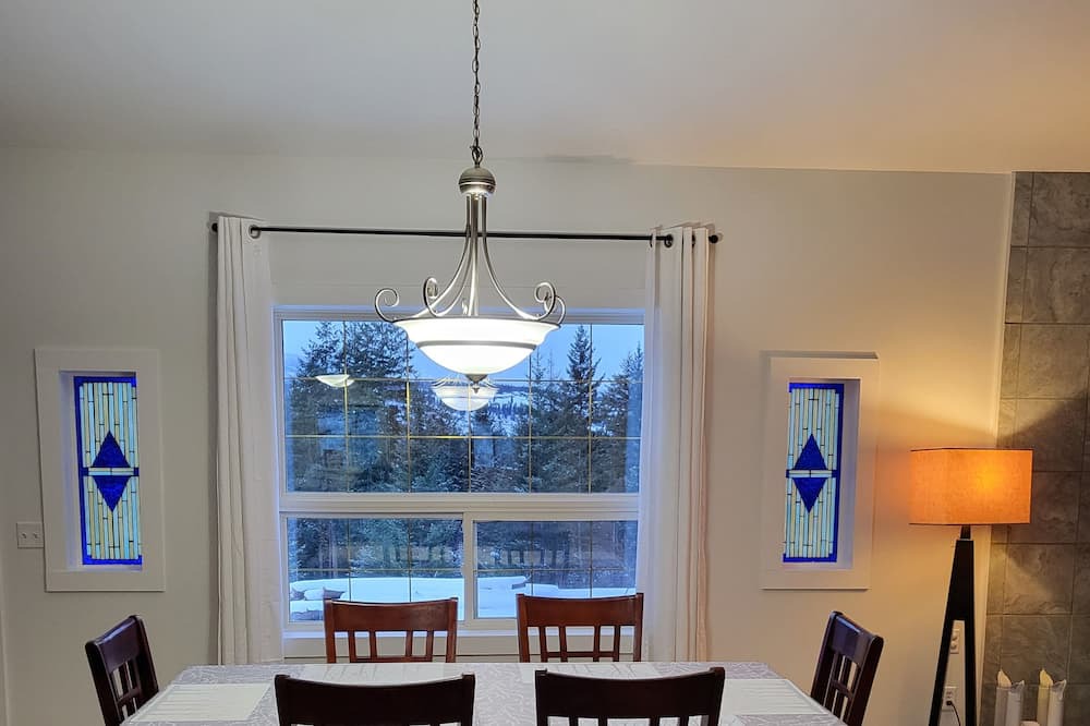 Photo of Kitchen in Blind Bay