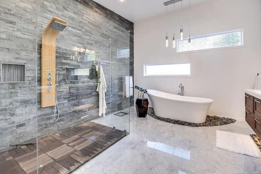 Photo of Bathroom in Southwest Mission